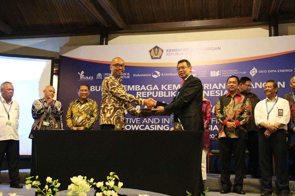 Memorandum of Understanding Signing on Project Financing